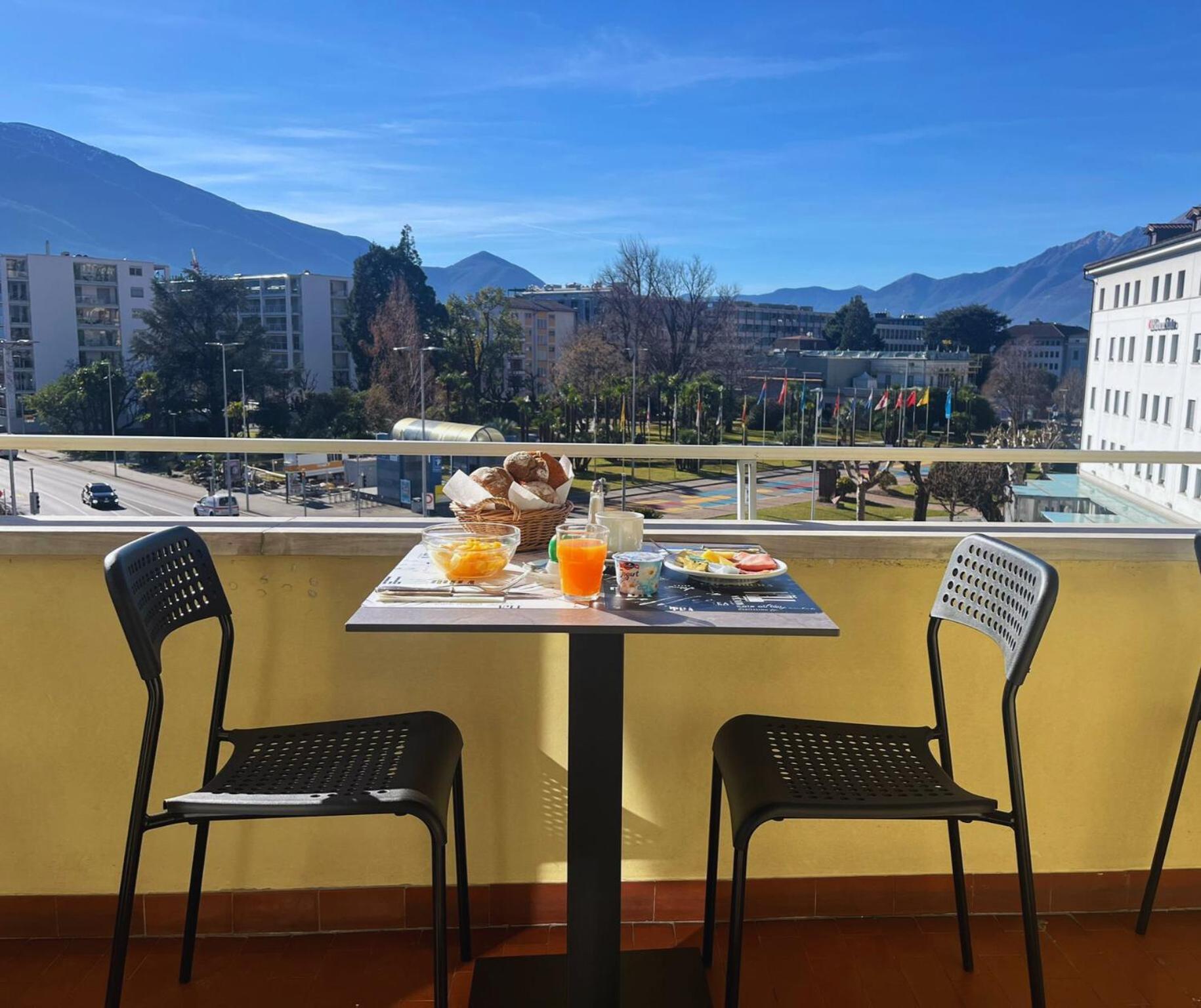 Hotel Rondinella Locarno Exterior foto